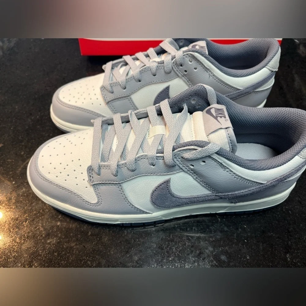 Sz various Nike Dunk Low SE Light Carbon